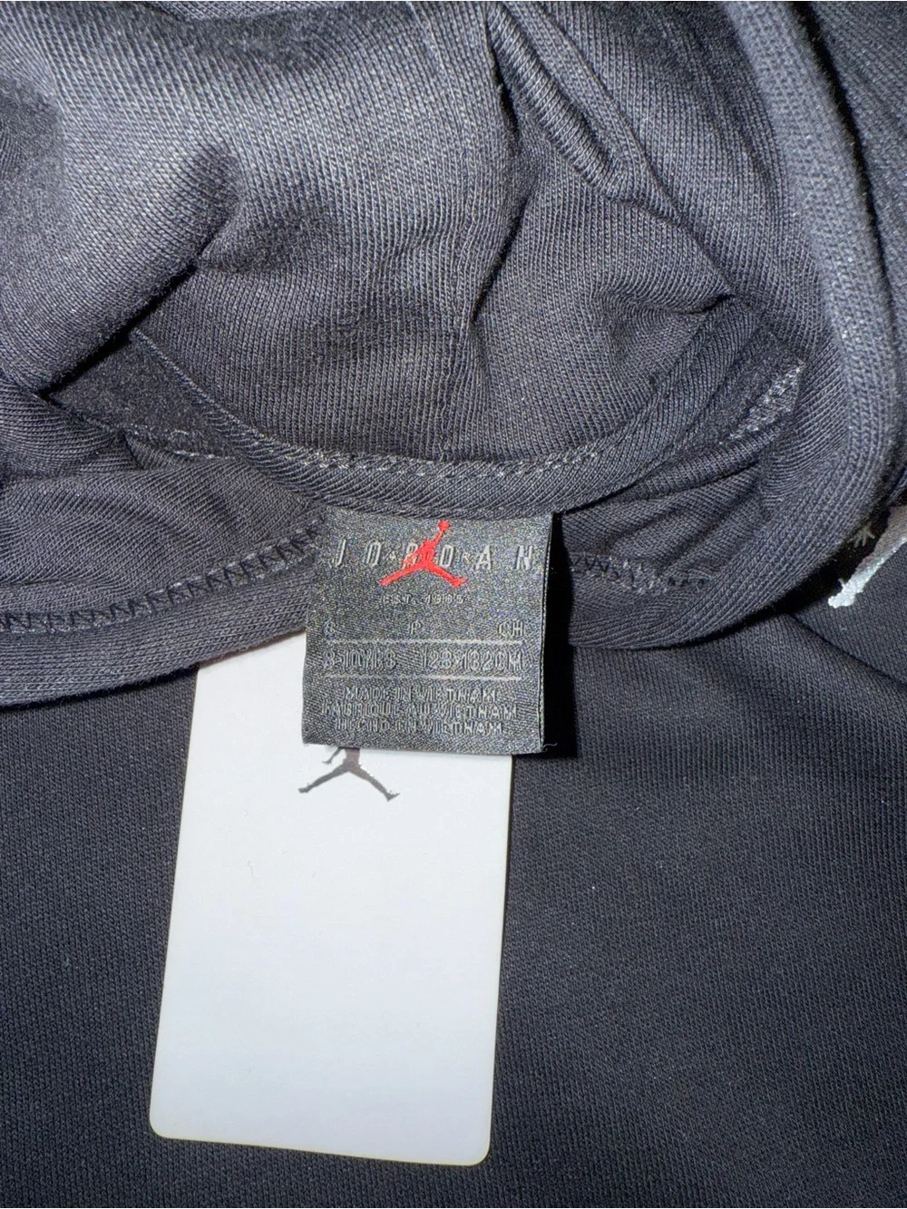 Air Jordan Kids Black Fleece Jumpman Pullover Hoodie NWT Size Small (8-10 Yrs)